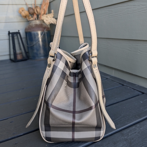 Burberry Smoke Check Canterbury Bag - Picture 8 of 16